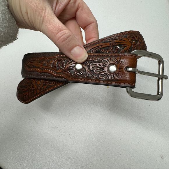 Nocona Tooled Brown Leather Belt Western Unisex 22 Floral Boho Silver Hardwear - Picture 1 of 10